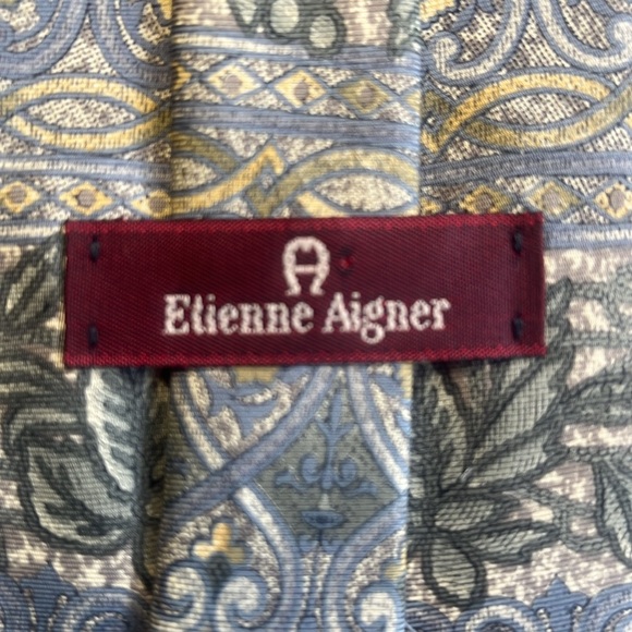 Etienne Aigner Floral Silk Tie - Picture 4 of 6